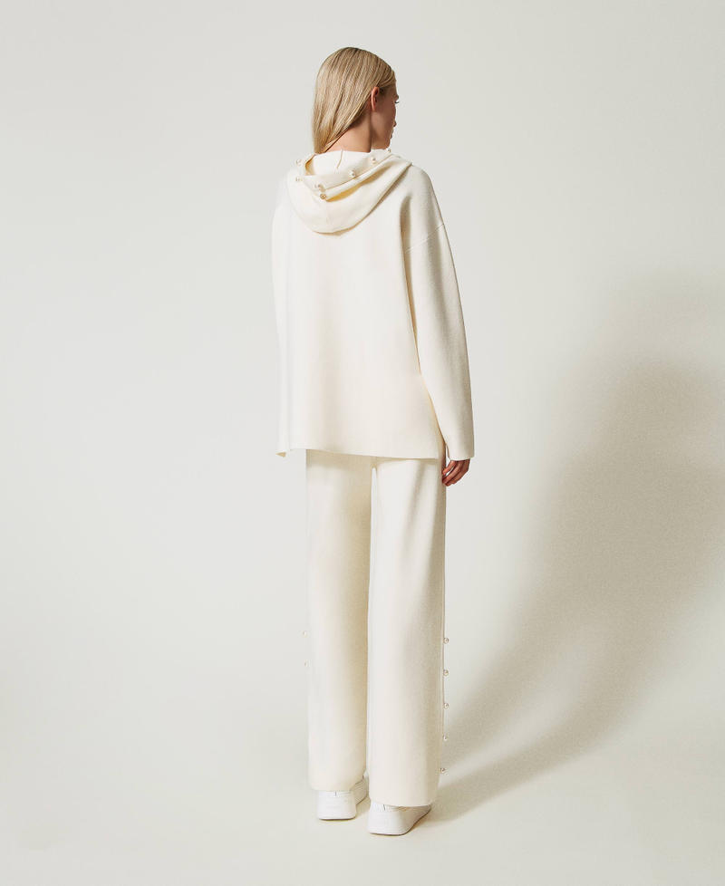 Scee by twin set Pantaloni wide leg in maglia con perle 2025