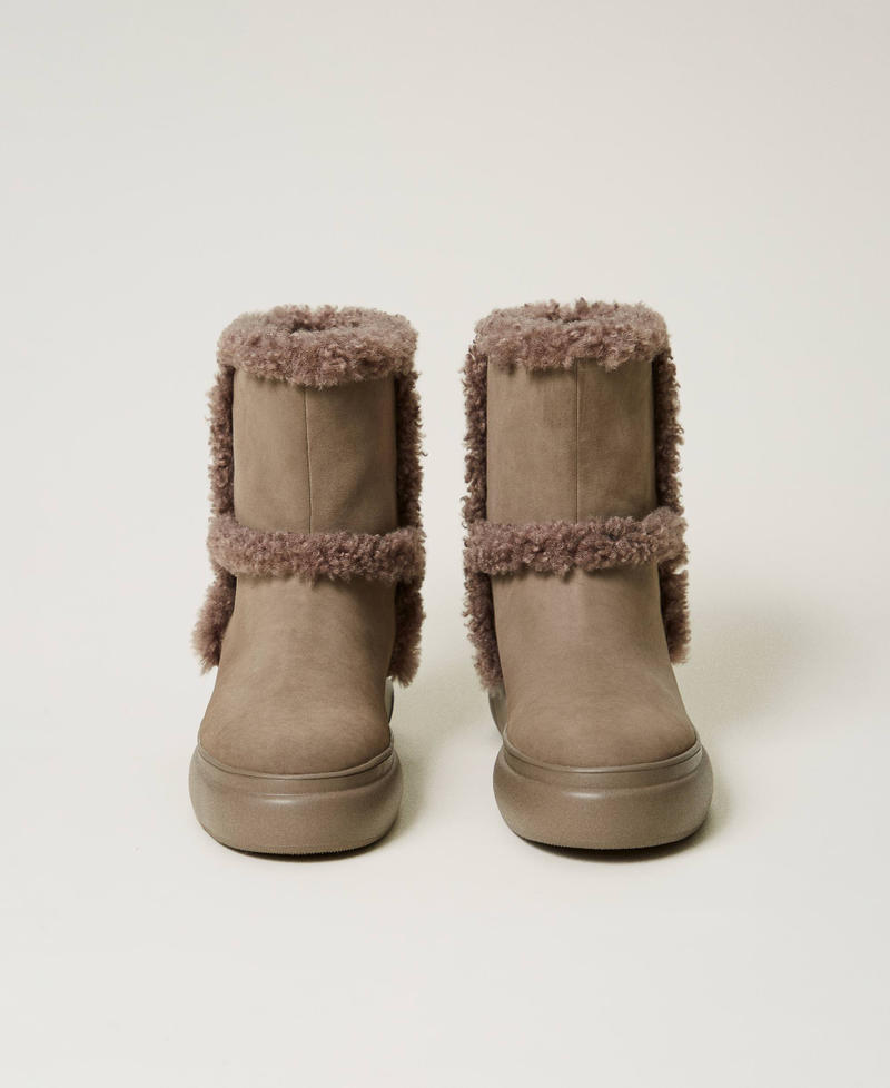 Scee by twin set Stivaletti con dettagli in faux fur Affare Del Giorno