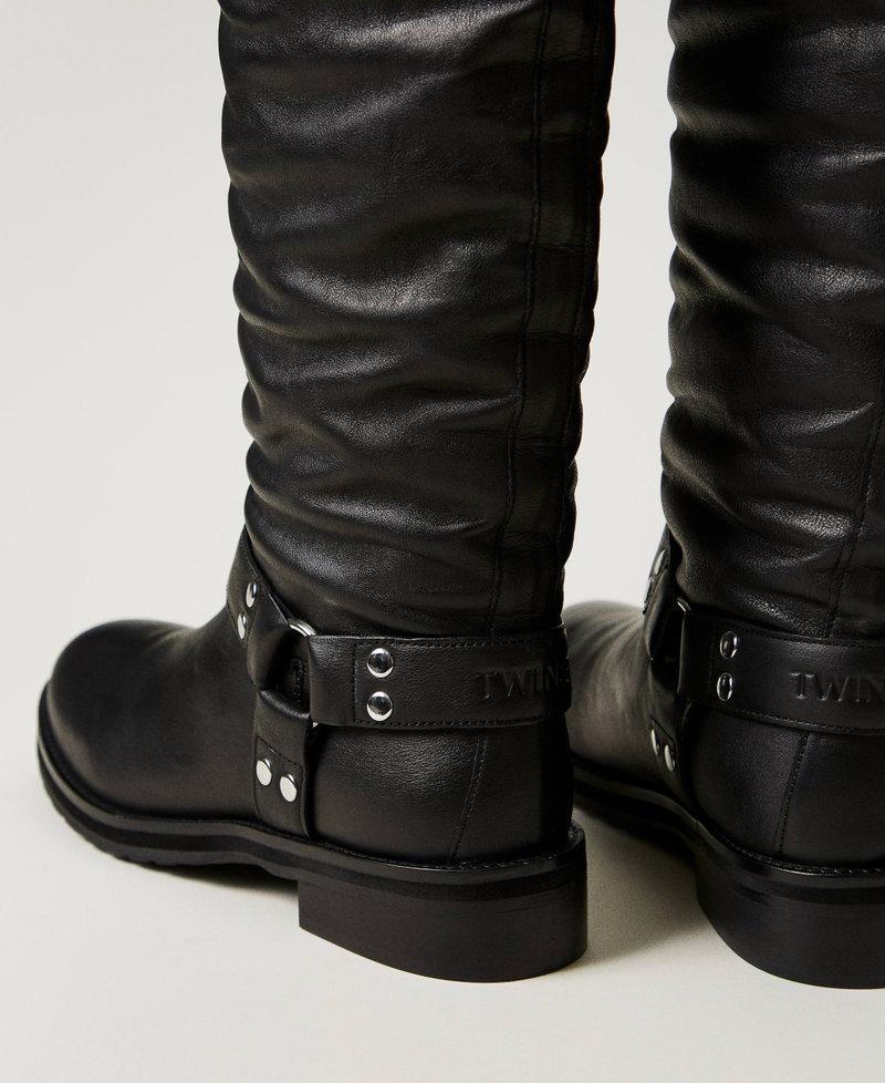 Scee by twin set Stivali alti 'Darcy' in pelle con cinturini Sottocosto