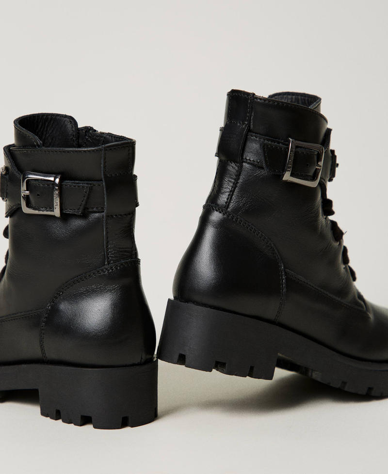 Scee by twin set Anfibi baby in pelle con cinturino Affare Del Giorno