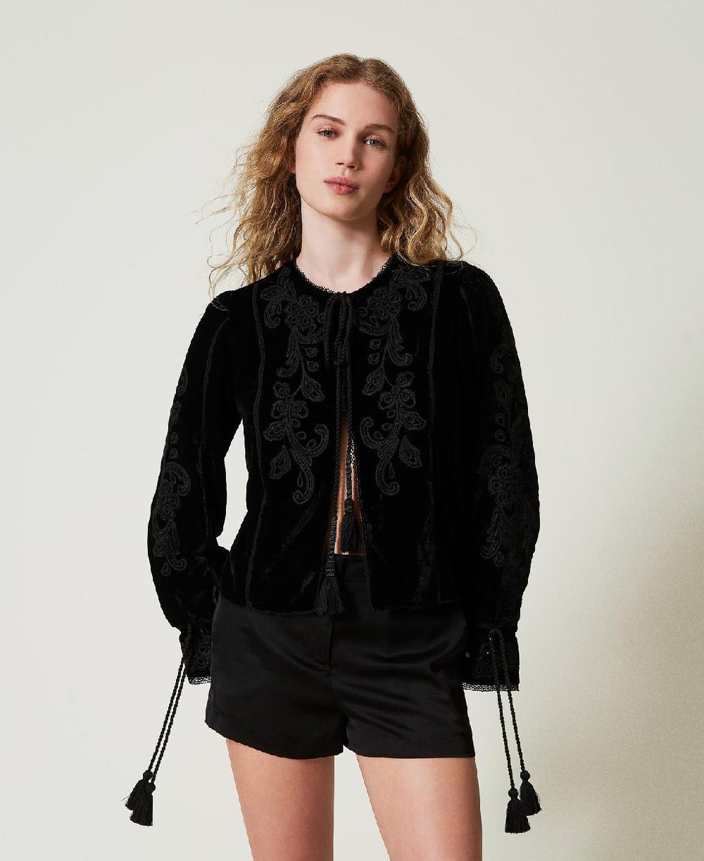 Scee by twin set Giacca in velluto con ricamo Online