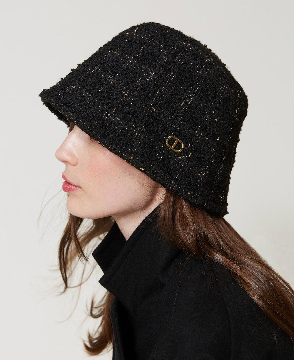 Scee by twin set Cappello bucket bouclé con Oval T Offerta per la Festa della Mamma