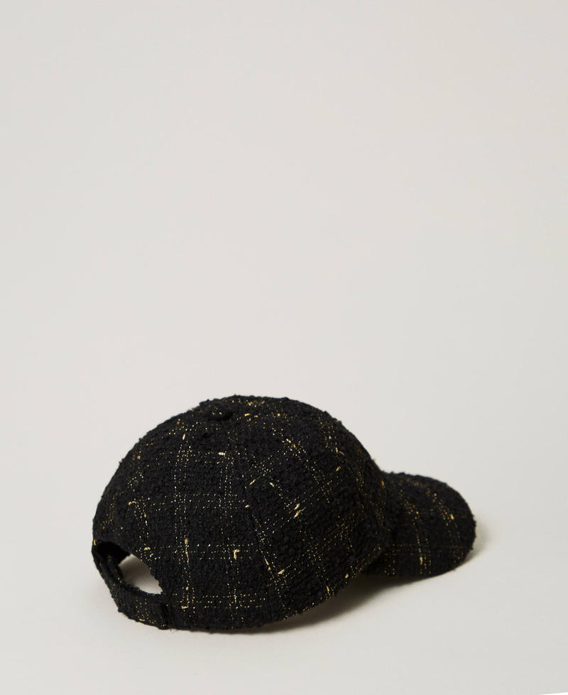 Scee by twin set Cappello da baseball bouclé con logo Fino al 55% di sconto