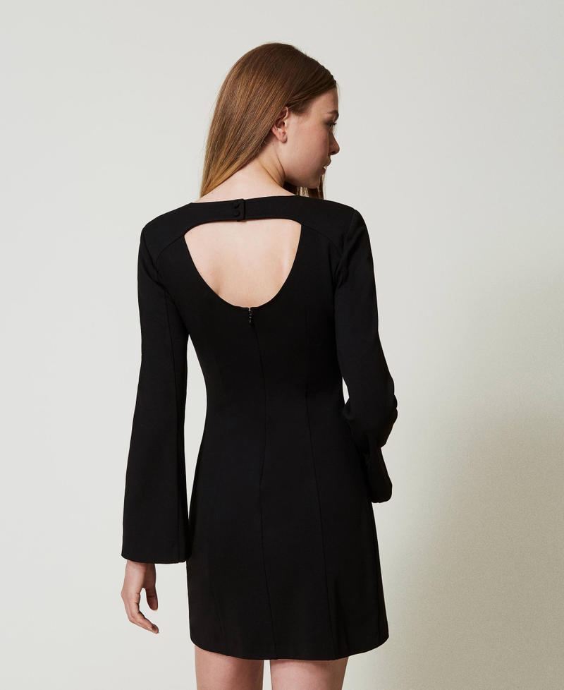 Scee by twin set Abito corto con spilla in strass 50% di sconto per tempo limitato
