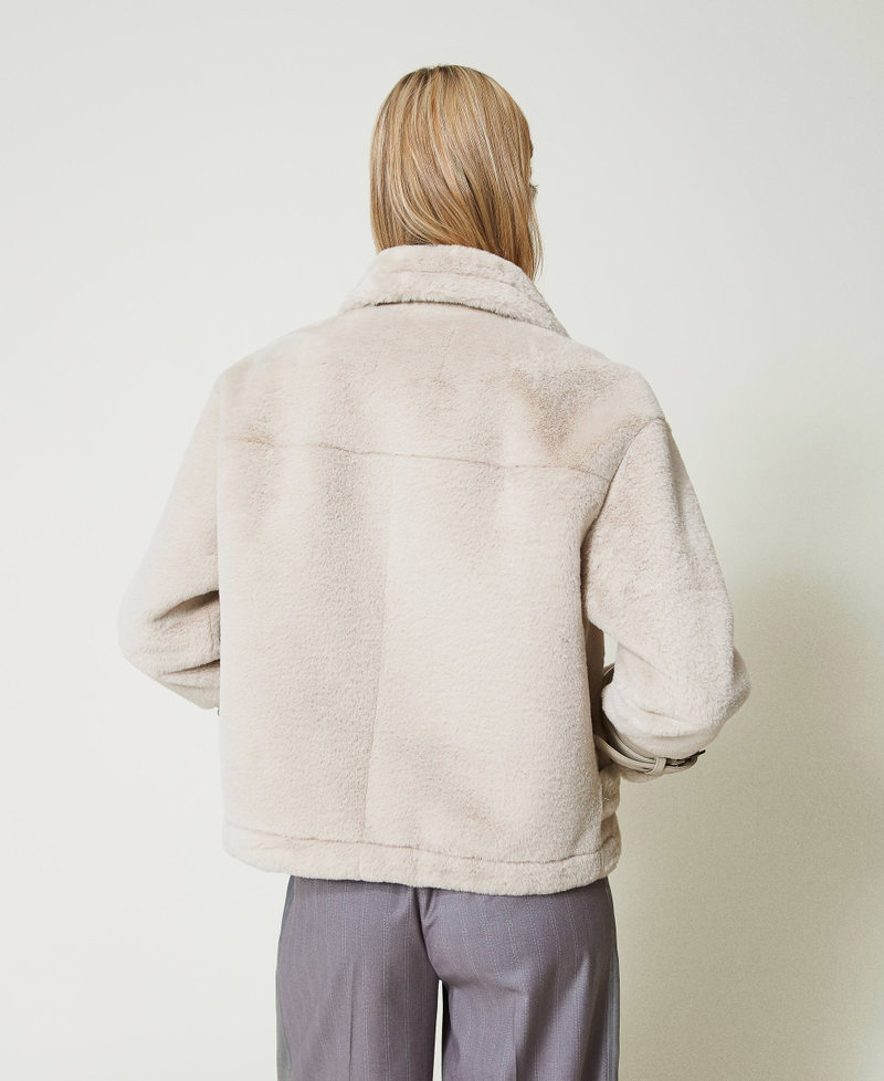 Scee by twin set Giacca in faux fur con cinturini Affare Del Giorno