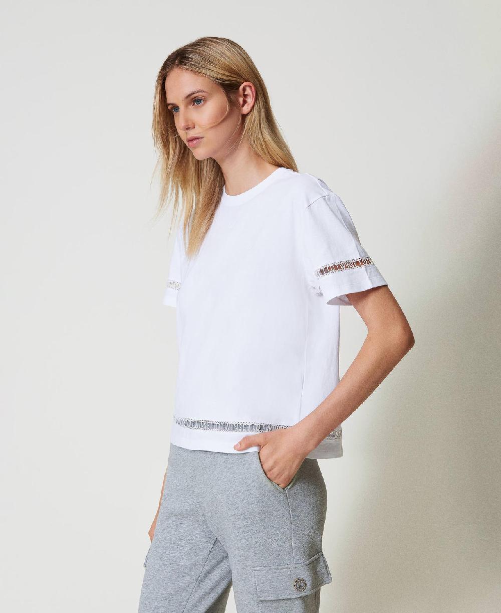 Scee by twin set T-shirt regular con logo ricamato Fornitura limitata