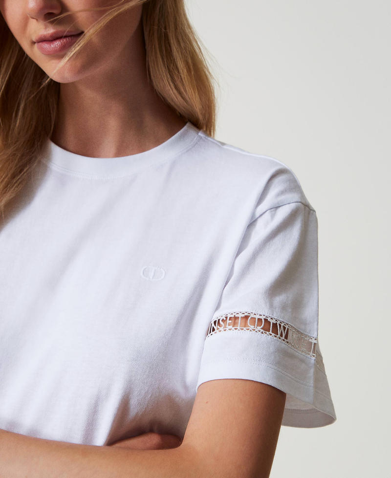Scee by twin set T-shirt regular con logo ricamato Fornitura limitata