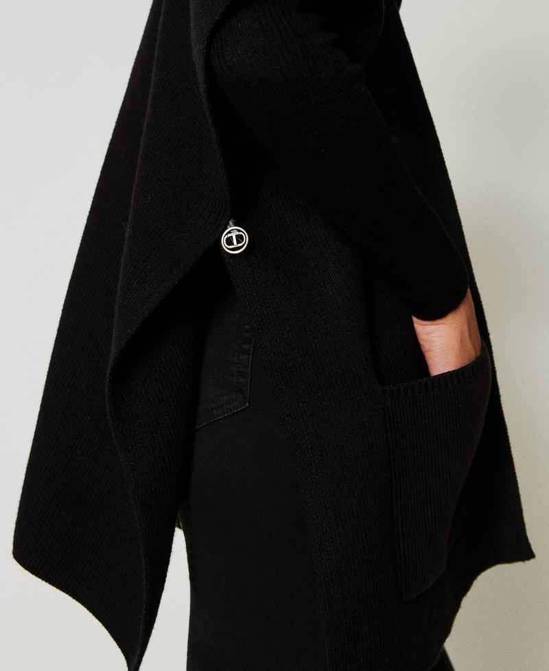 Scee by twin set Poncho in maglia con ricamo logo Offerta Anniversario