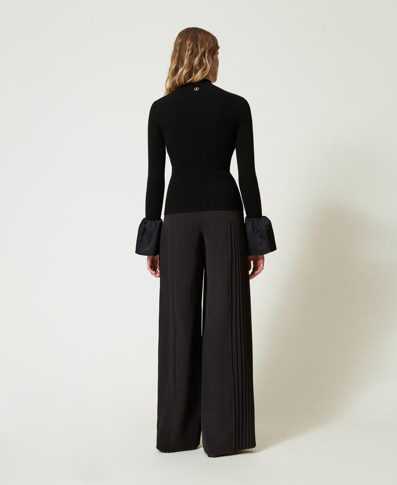 Scee by twin set Pantaloni a palazzo in georgette plissé ACQUISTA ORA