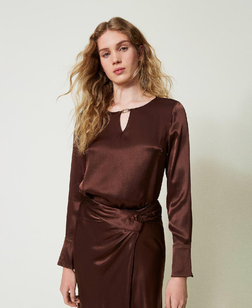 Scee by twin set Blusa in raso con Oval T Pezzi Unici
