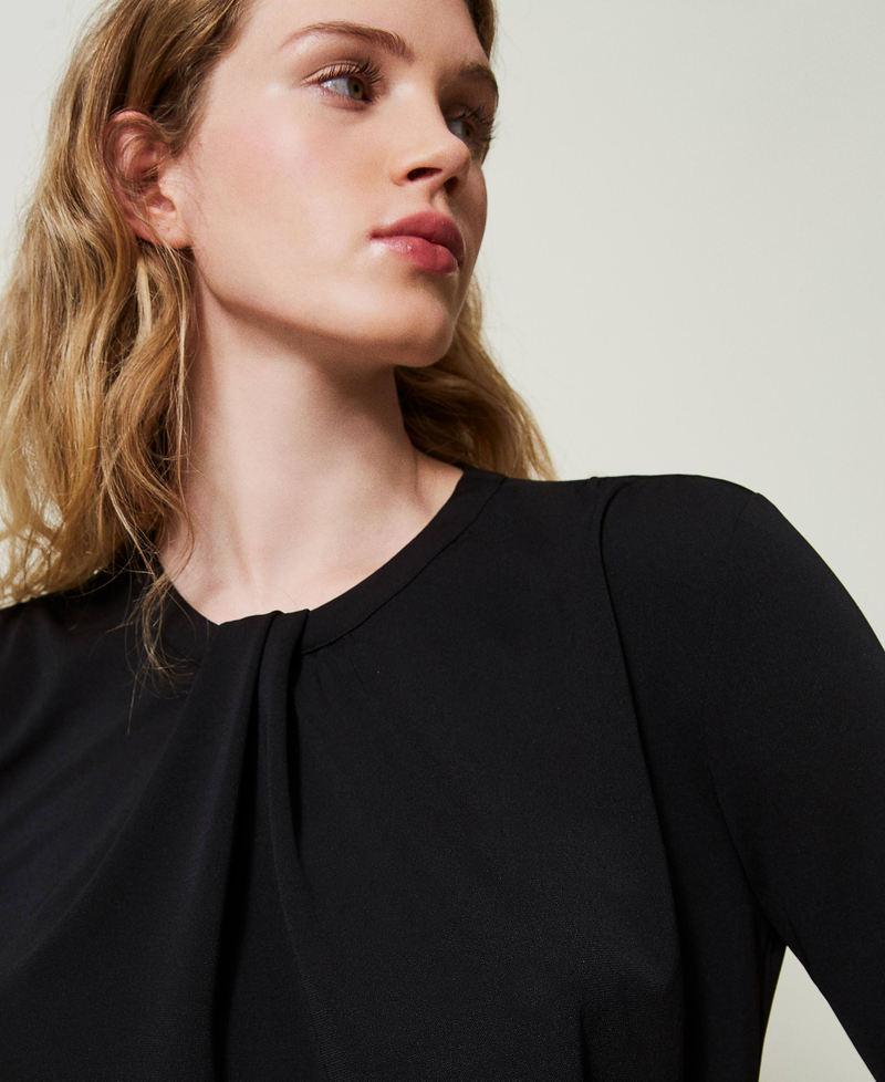 Scee by twin set Blusa in jersey crêpe con drappeggio Latest fashion