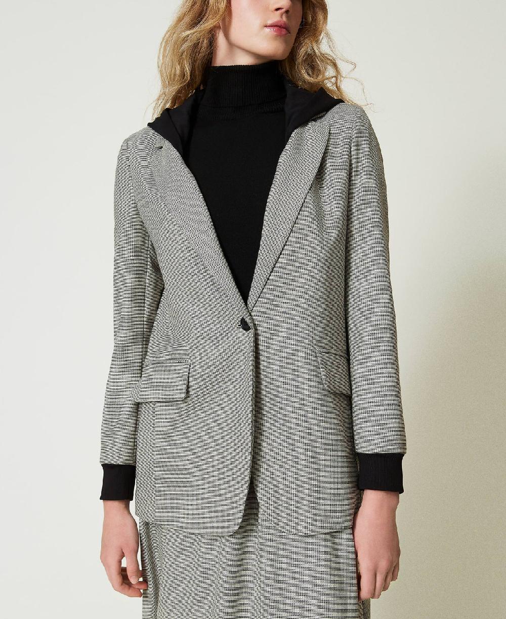 Scee by twin set Giacca blazer in pied de poule con cappuccio Ultimi due giorni