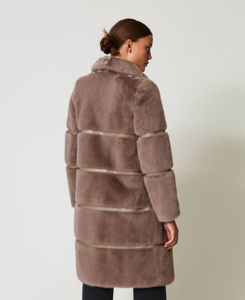 Scee by twin set Cappotto in faux fur con intarsi Comprare a buon mercato