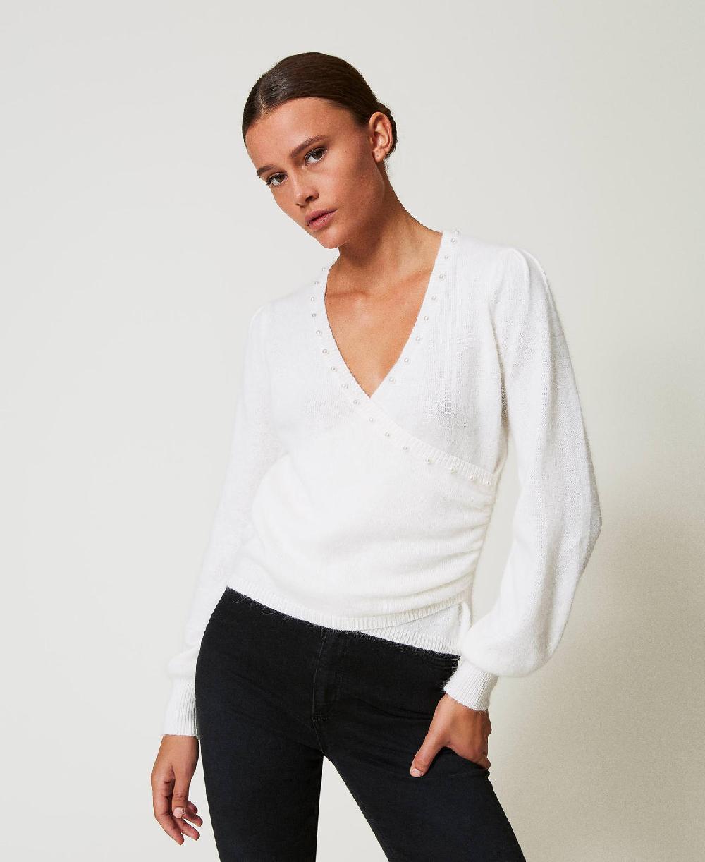 Scee by twin set Maglia in misto angora con perle Limitato a 3 giorni