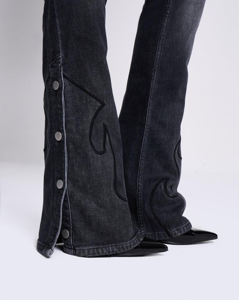 Silvian Heach Jeans a zampa Presa