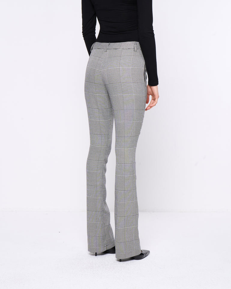 Silvian Heach Pantaloni flare a quadri Saldi