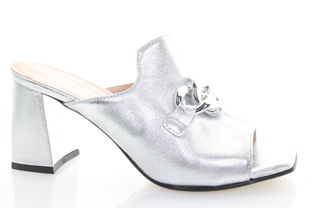 Soffice Sogno Sabot spuntato in pelle laminata Offerte