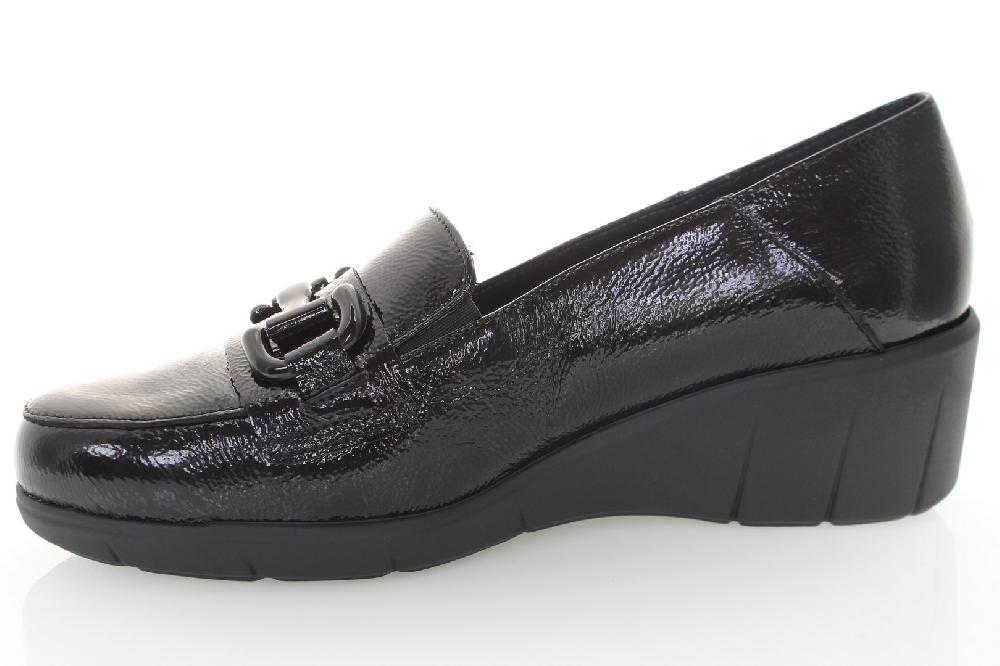 Soffice Sogno Slip on in pelle effetto vernice Outlet