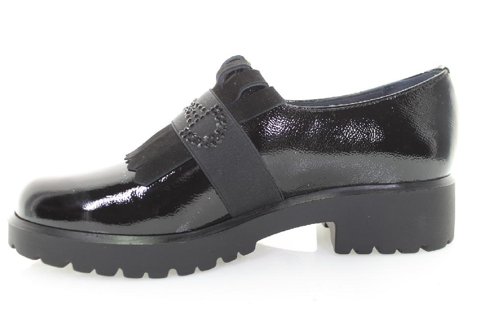 Soffice Sogno Slip on in pelle effetto vernice Pezzi Unici