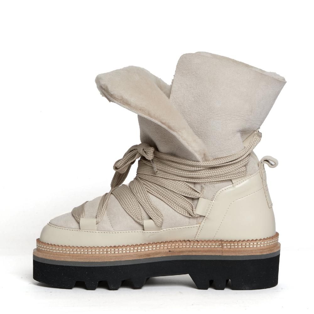 Sorelle Perego stivaletto montone beige In Linea