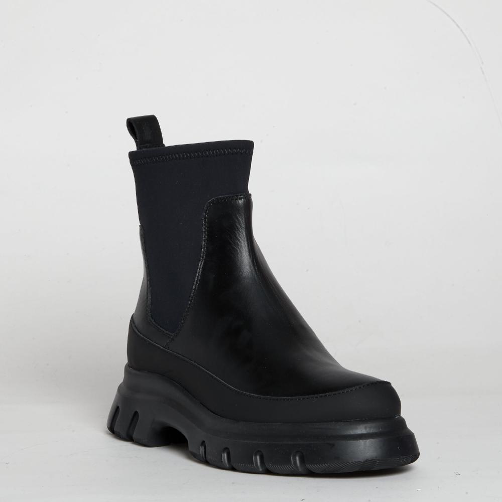 Sorelle Perego chelsea boot pelle nero Offerta
