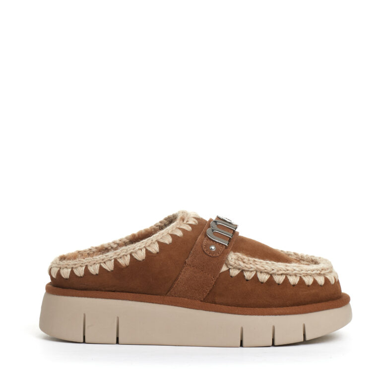 Sorelle Perego ciabatta camoscio cuoio con logo metallo Shopping Online