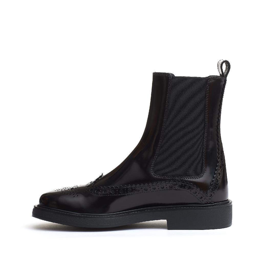 Sorelle Perego stivaletto bucature nero Sconto