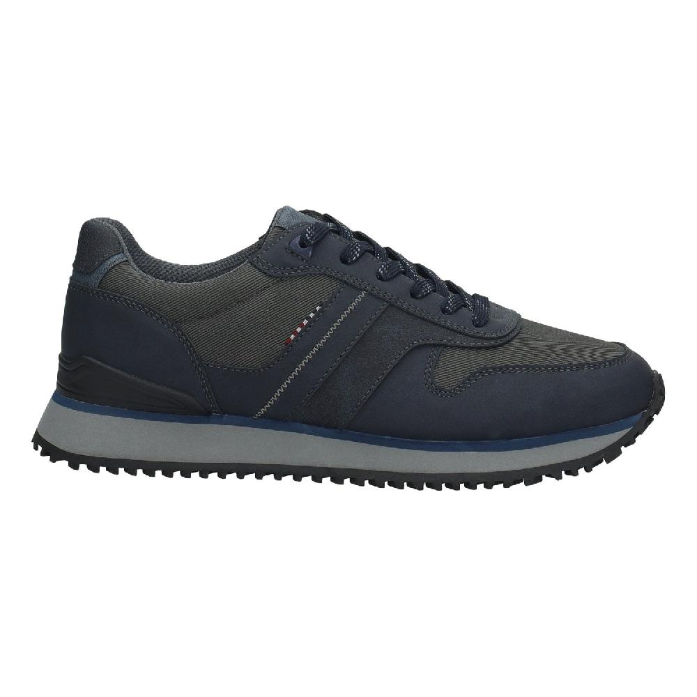 Tata Italia Sneakers con sottopiede in Memory Sconto