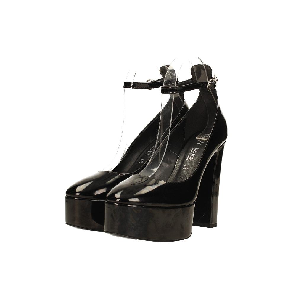 Tata Italia Décolleté platform in vernice. Made in Italy. Tacco alto 13.5cm Vendita