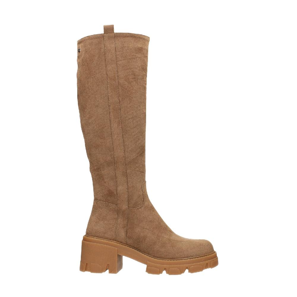 Tata Italia Stivali scamosciati con suola chunky. Tacco alto 6cm Promozione