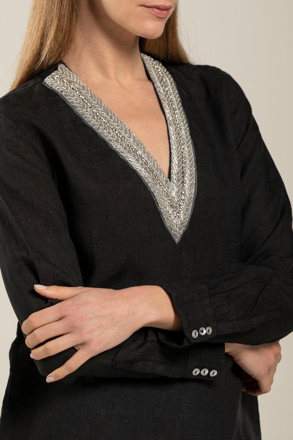 120% Lino Long Sleeve Blouse With V-Neck and Sequin Detail Saldi