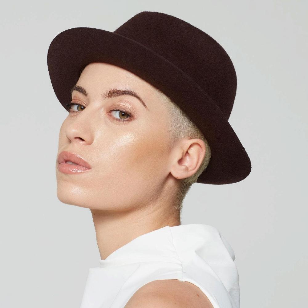 A.S.98 CAPPELLO CLAIRE Economico