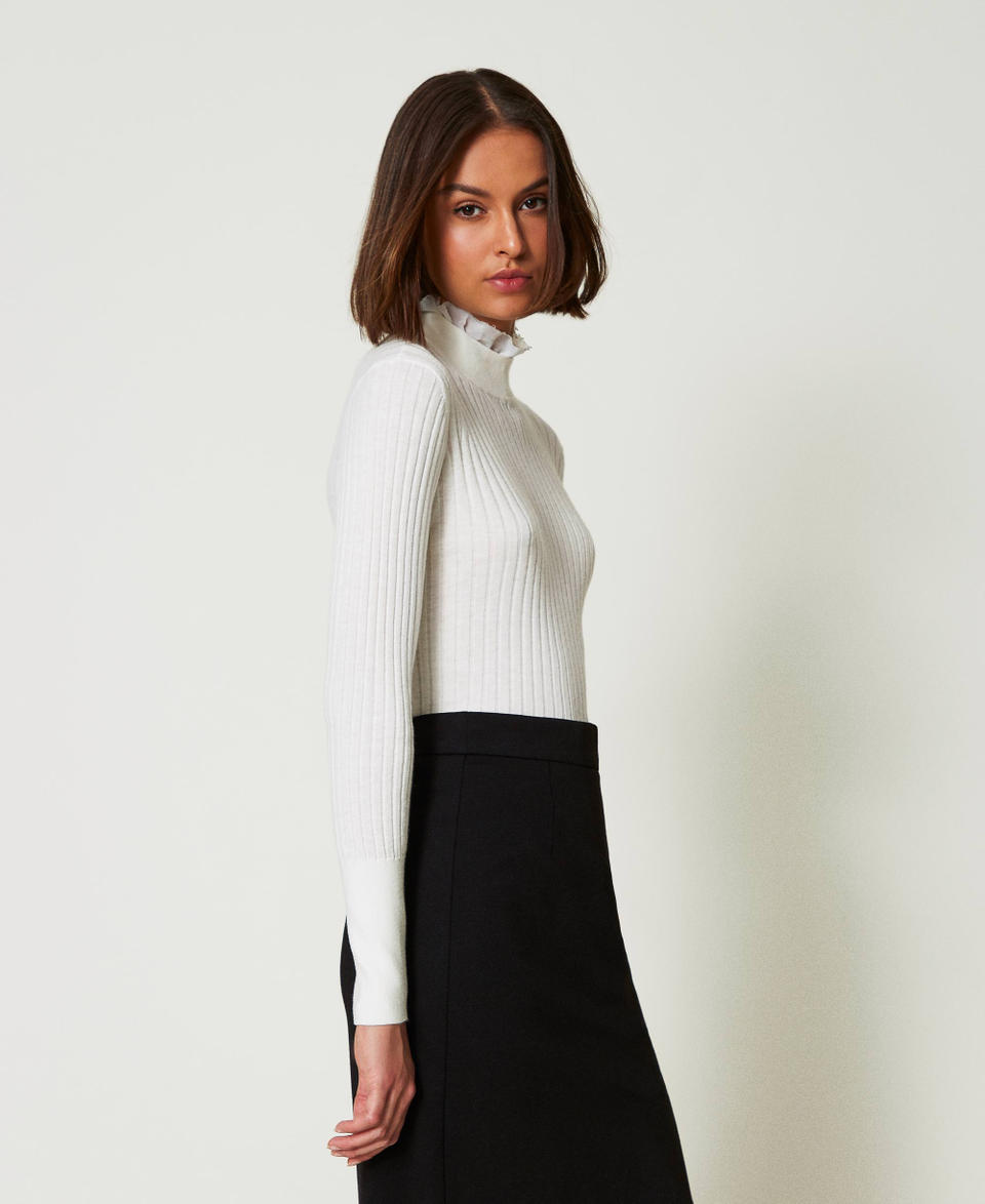 Twin Set Maglia lupetto con perline Offerta