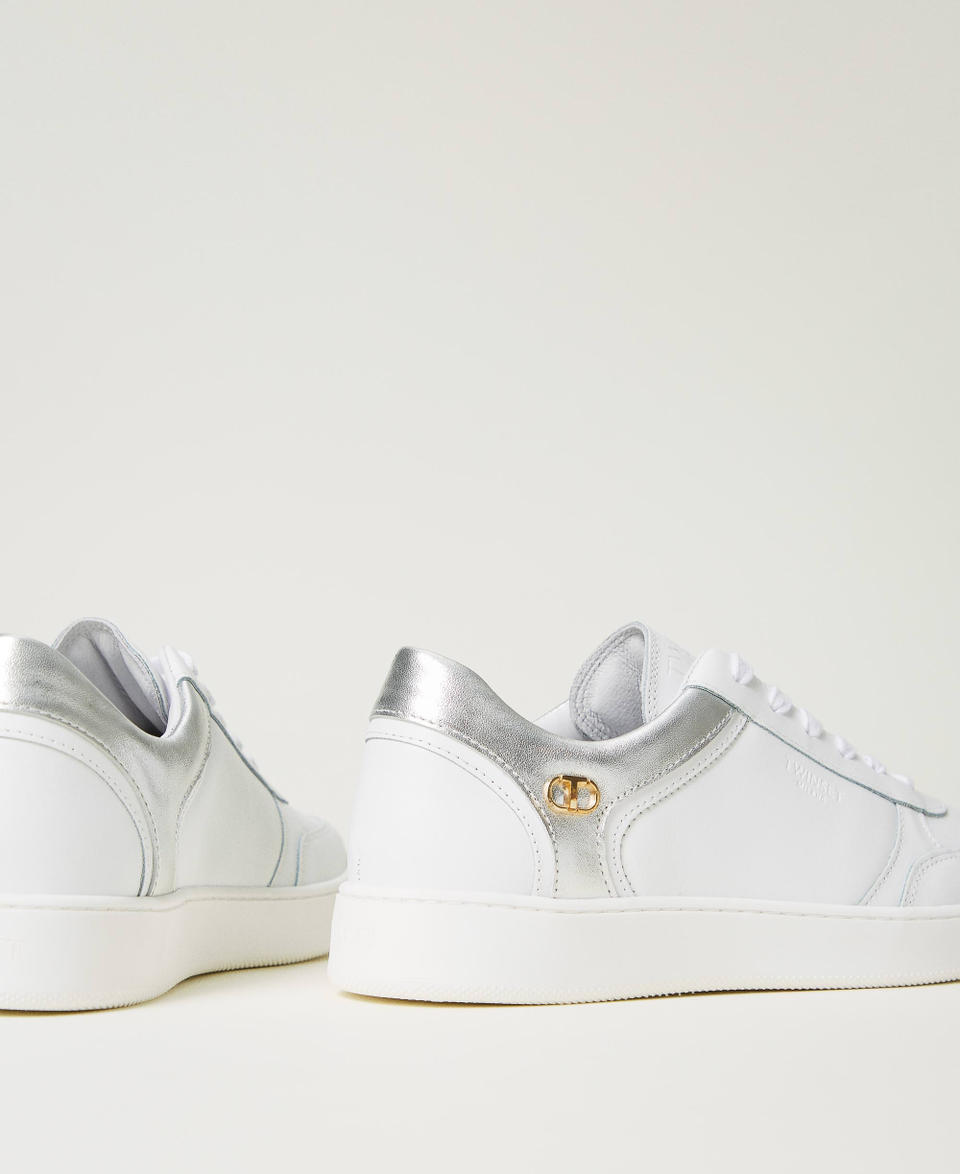 Twin Set Sneakers in pelle con inserti laminati Outlet