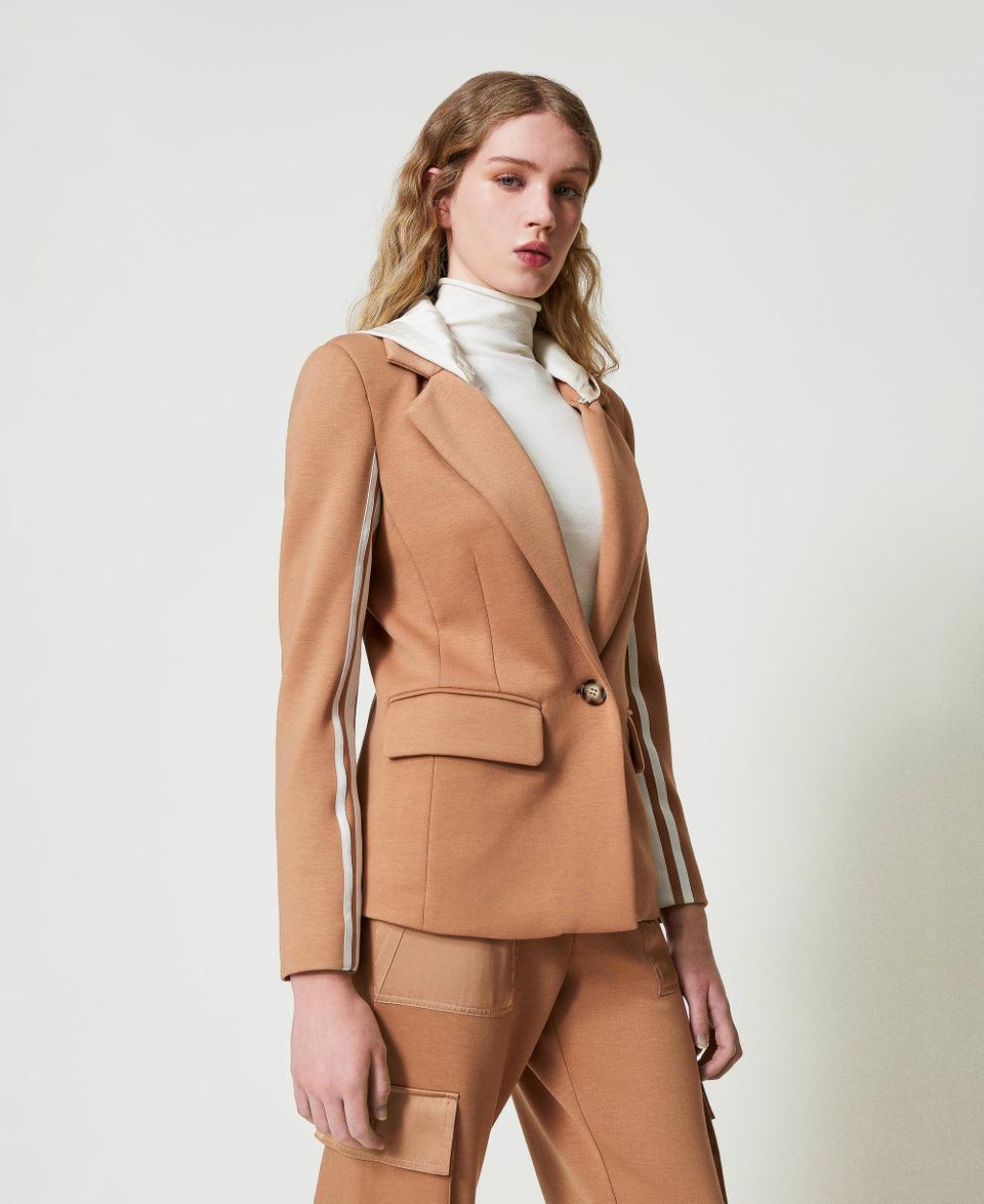Twin Set Giacca blazer in tessuto scuba con cappuccio Vendita