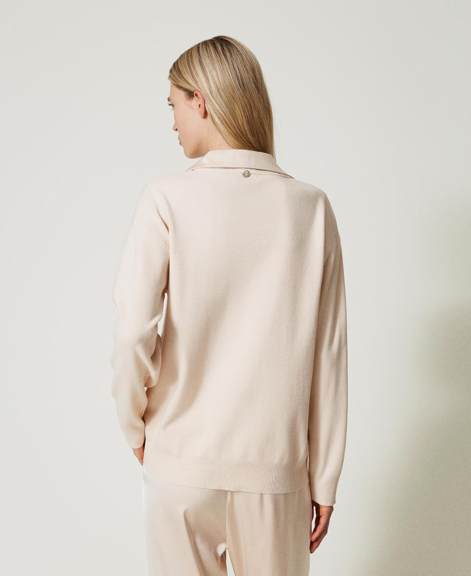 Twin Set Maglia con colletto in raso Novità