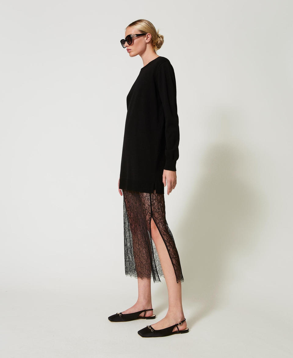 Twin Set Abito corto in maglia e gonna in pizzo Prezzo Ridotto