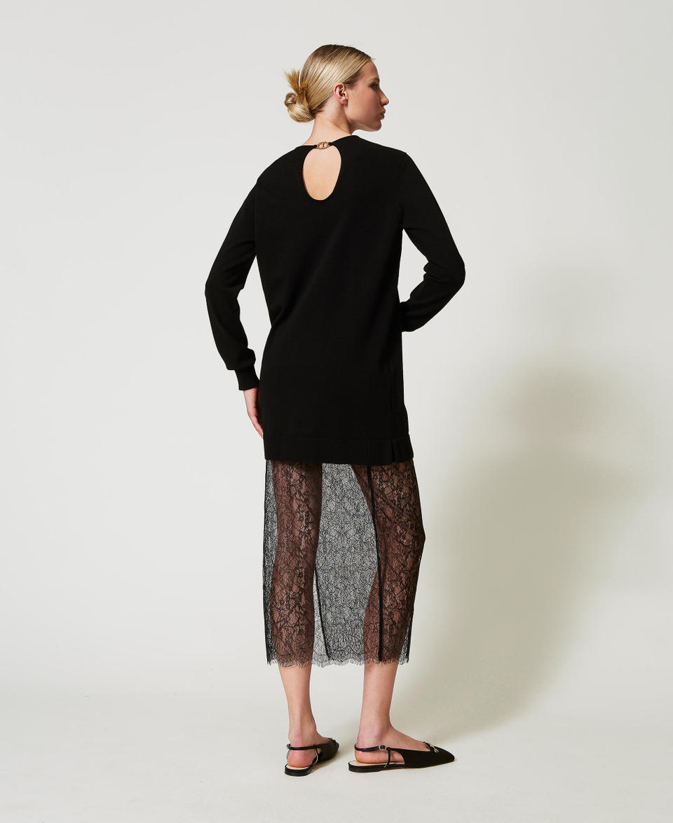 Twin Set Abito corto in maglia e gonna in pizzo Prezzo Ridotto