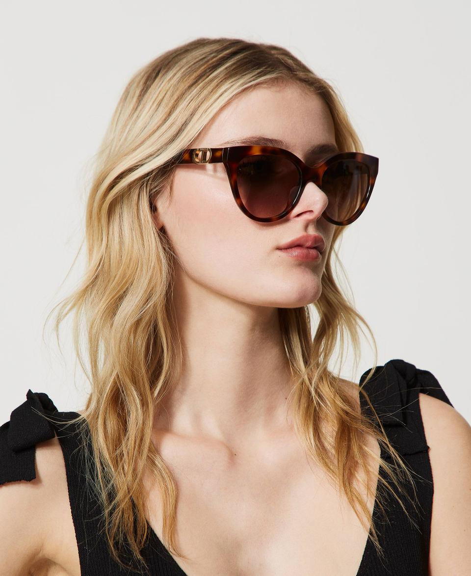 Twin Set Occhiali da sole cat-eye tortoise Solo un giorno rimasto