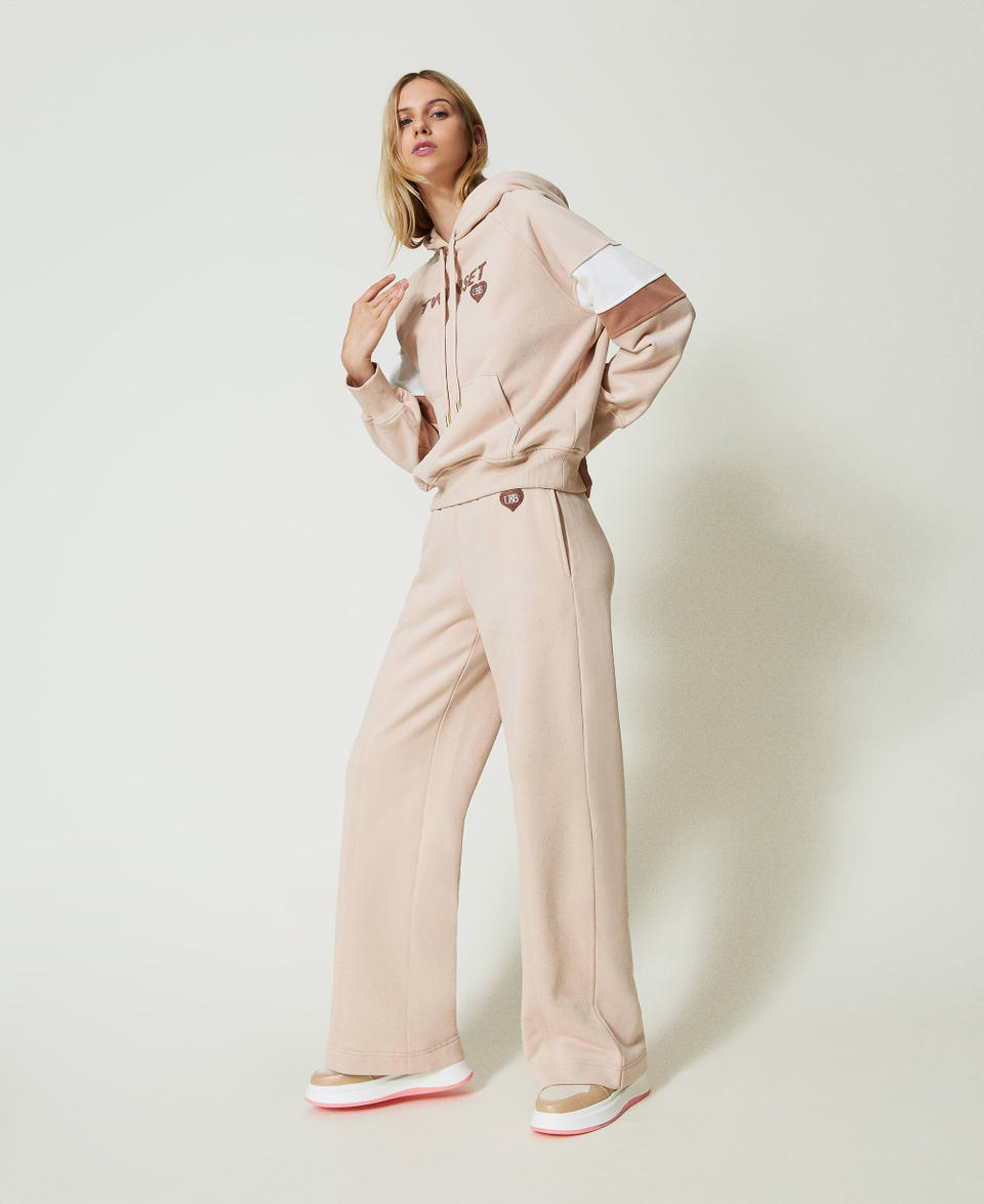 Twin Set Felpa con cappuccio e pantaloni a palazzo Super Saving Price