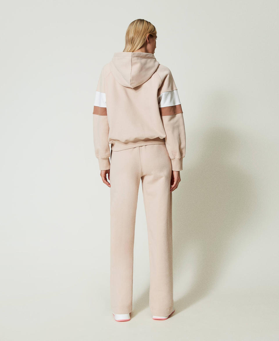 Twin Set Felpa con cappuccio e pantaloni a palazzo Super Saving Price