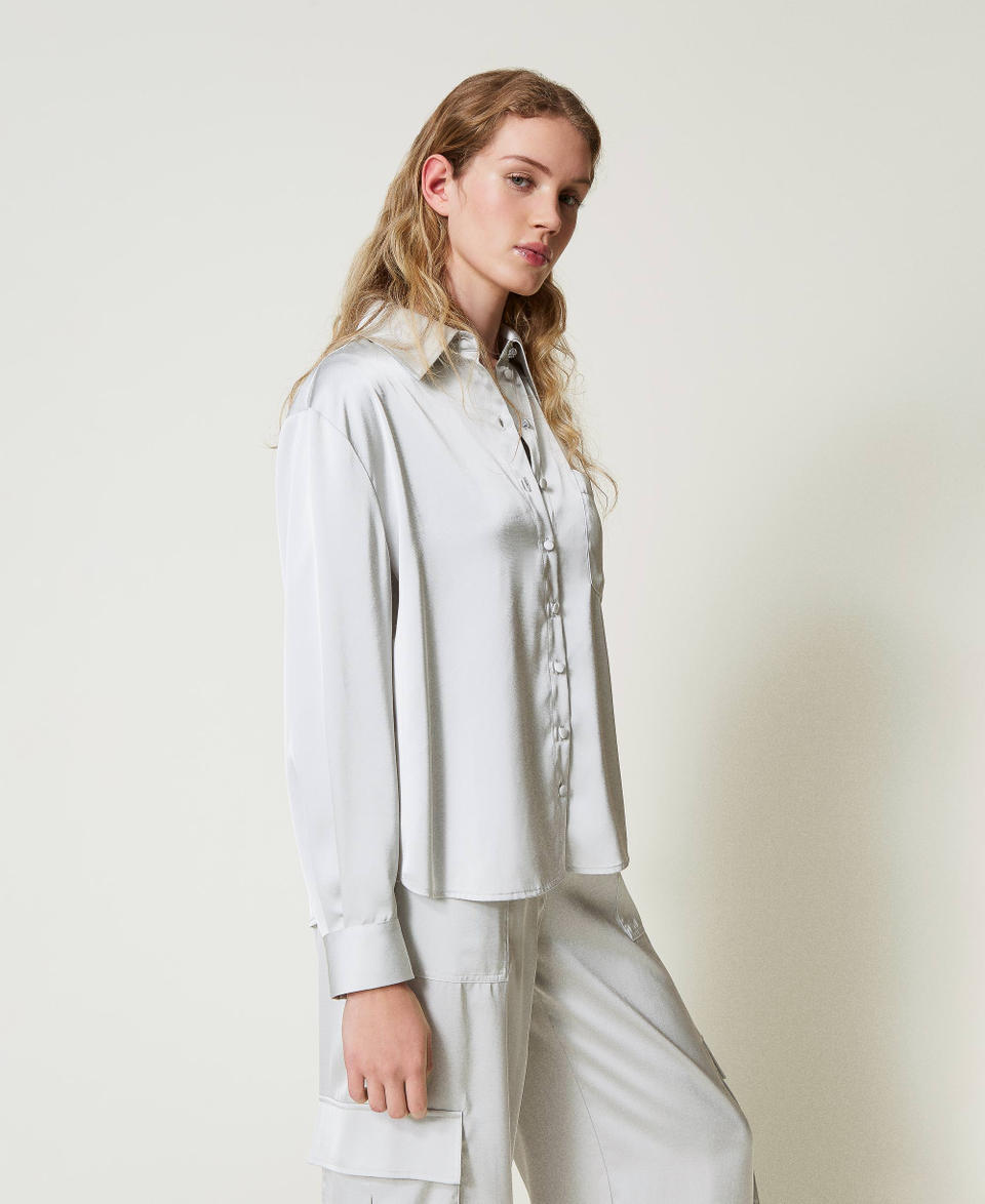 Twin Set Camicia in raso con bottone gioiello Rilascio limitato