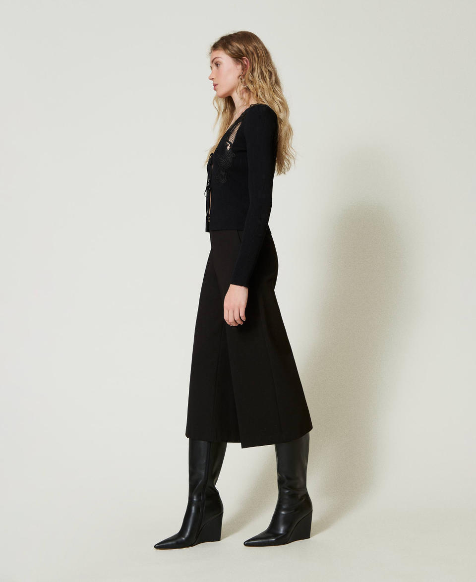 Twin Set Pantaloni cropped con cinturino Oval T Sconti questo mese