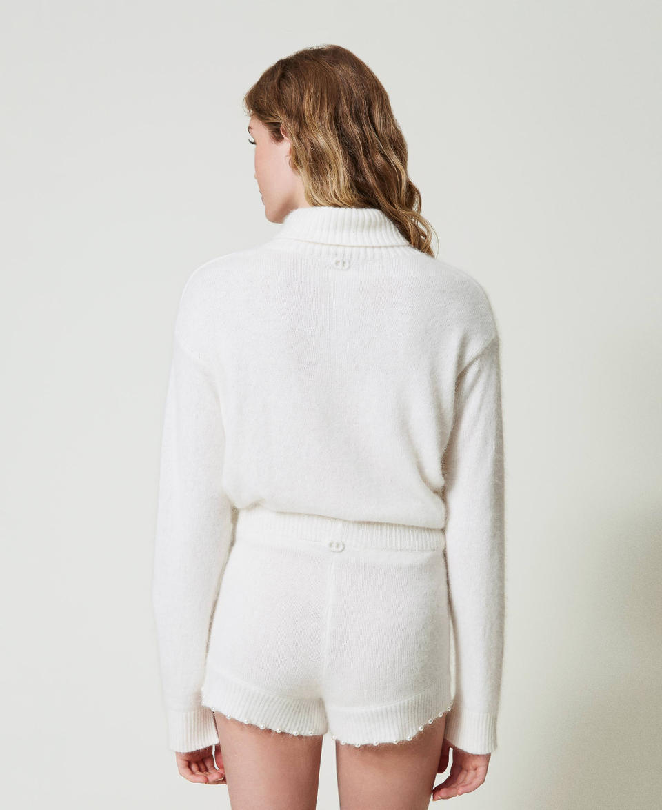 Twin Set Shorts in maglia misto angora con perle Offerta Anniversario