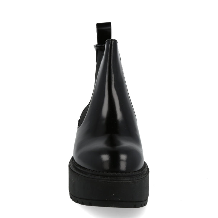 Uma Parker Glossy Beatles Wedge 2025