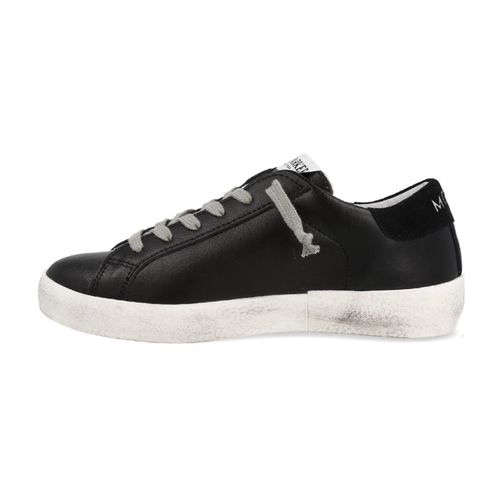 Uma Parker SuperMoon Total Black Vendite Flash
