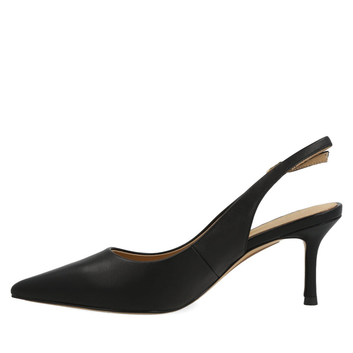 Uma Parker Chanel in Nappa Nero Presa