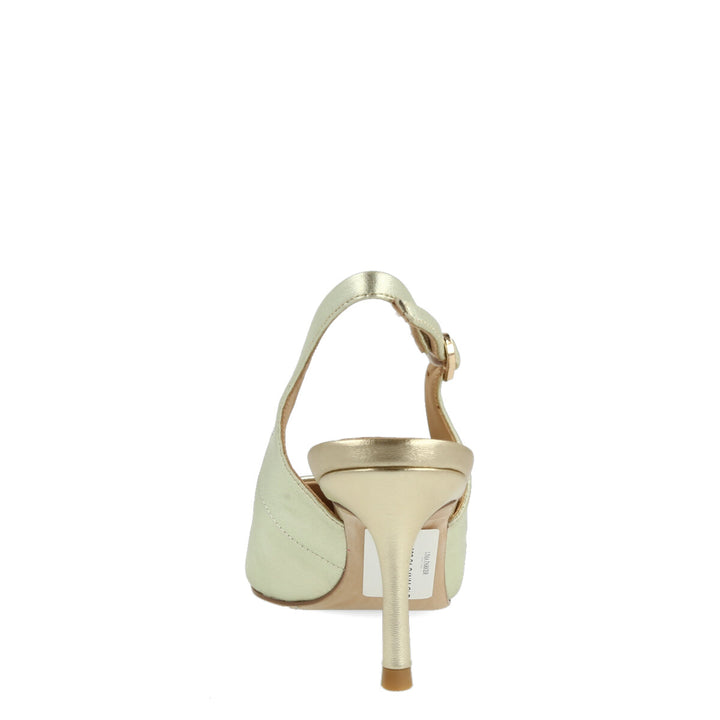 Uma Parker Chanel in Nappa Metal Platino Online