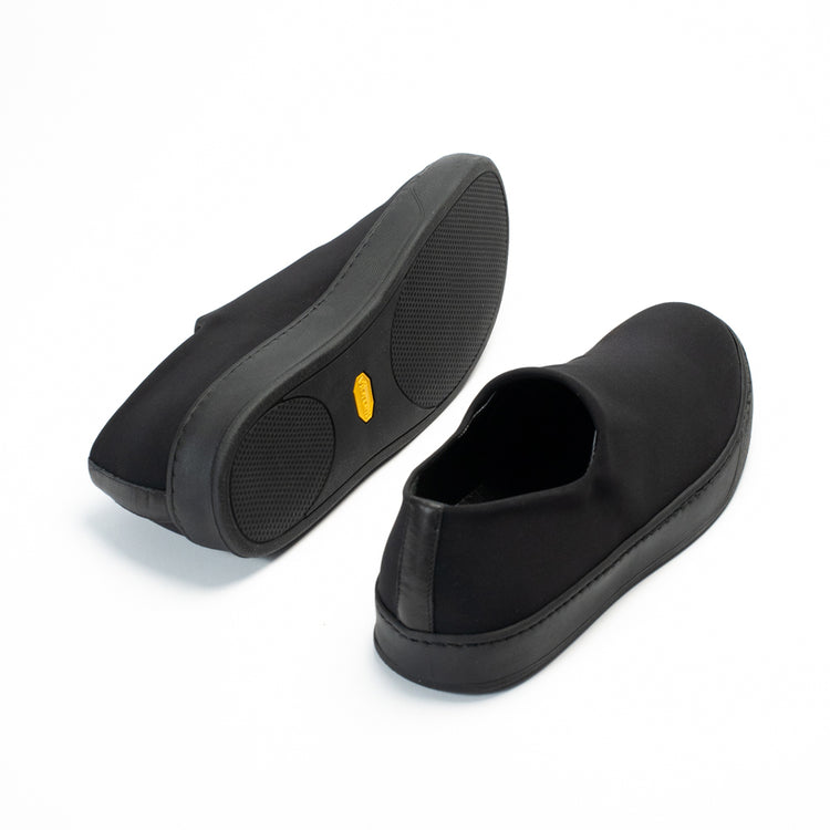 Via Mercanti Edoardo Black - Slip-on da uomo – VIAMERCANTI Prezzo Ridotto
