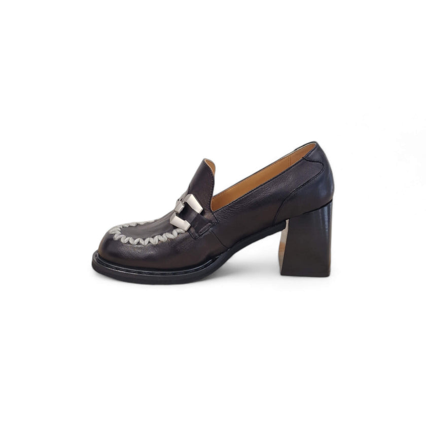 Viola Ricci Carla - Mocassino con tacco - nero Convenienza
